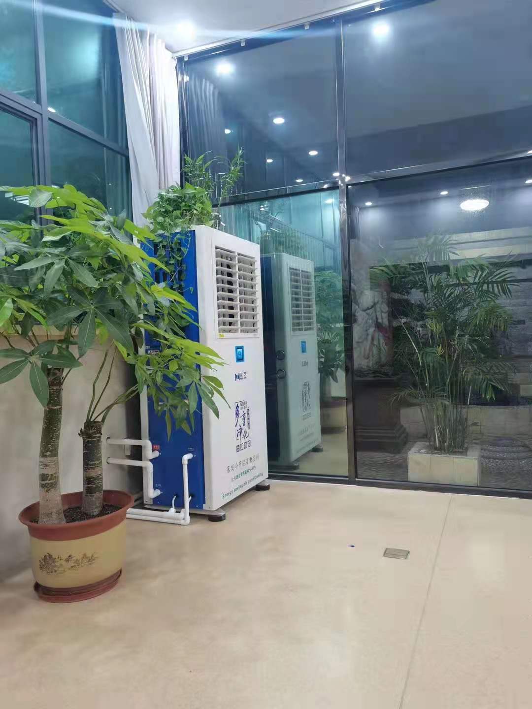空调安装现场.jpg